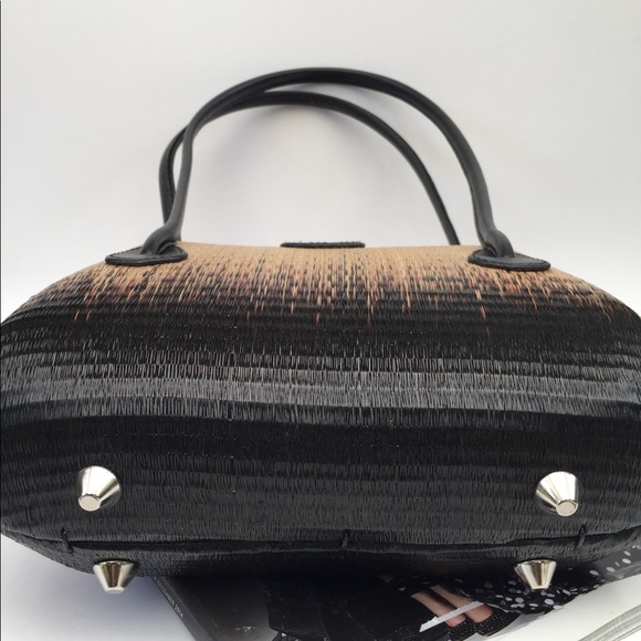 Ombre Black & Creme Handbag - Picture 3 of 8